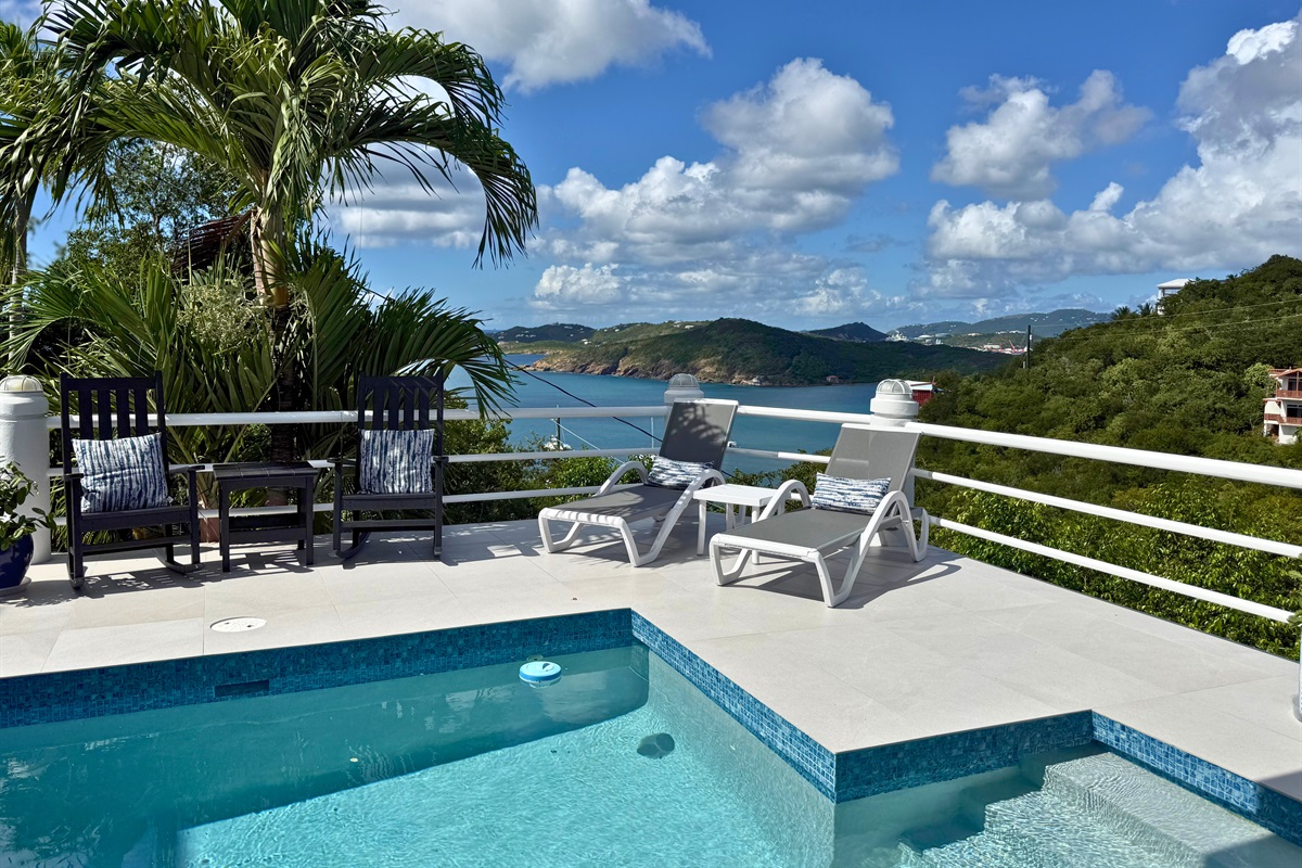 Poolside paradise is waiting for you!