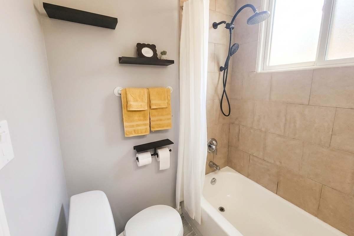 Bathroom rain shower