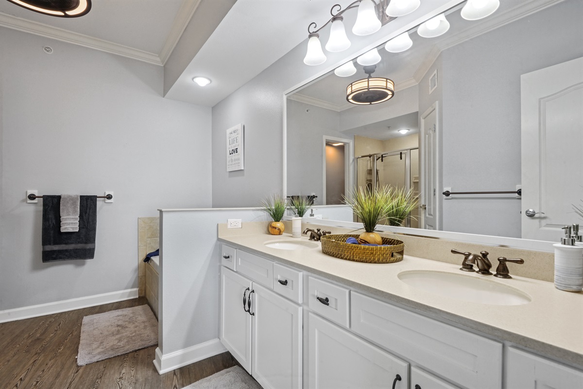 master en-suite bathroom: dual vanity