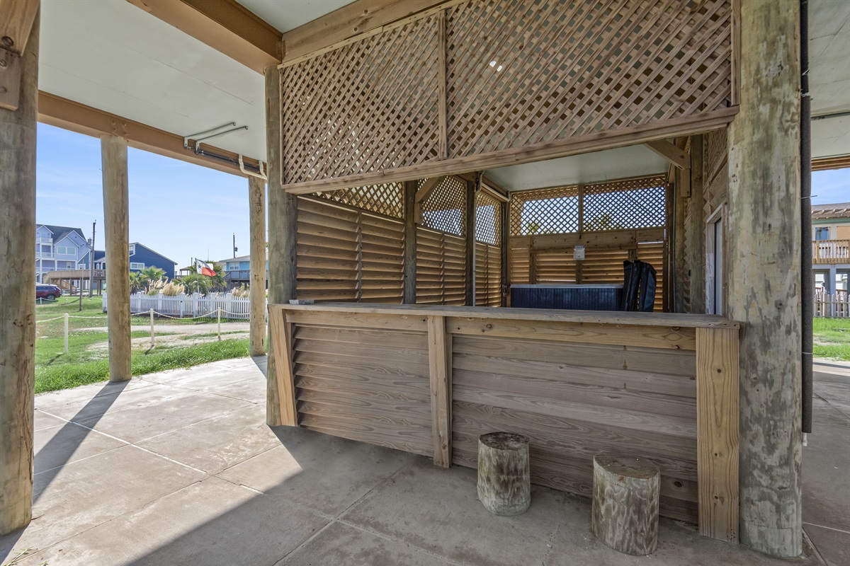 a1928cdde85b4a398fb63c6f52e86637 Large | Beachhouse | Texas | TX | Vacation Homes | Galveston | Crystal Beach | Kokomo | Breezy Days | Beachfront Elegance | Sunrise Serenity | Southern Sands Property Management, LLC