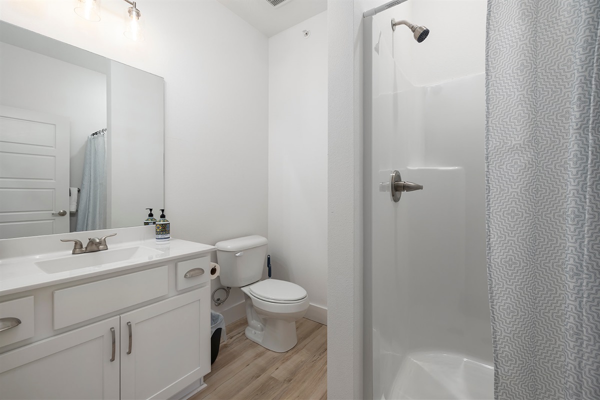 En Suite Bathroom