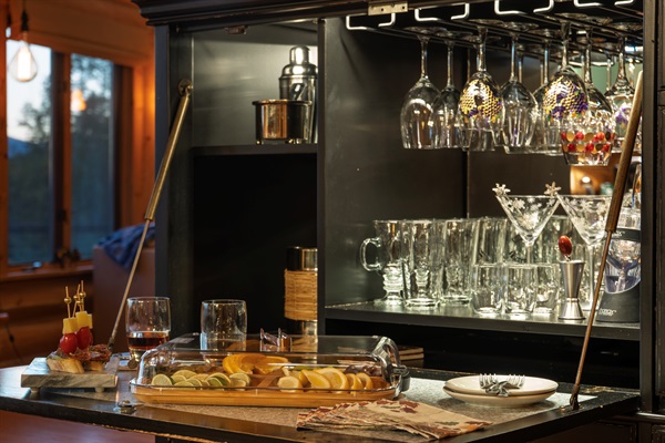 Modern kitchen with a bar area, perfect for casual dining and drinks.