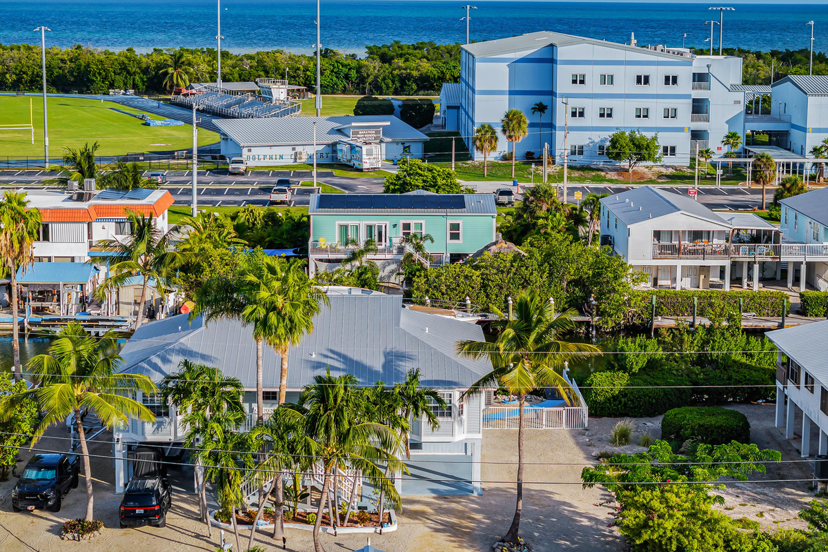 Located in one of Marathon's most desirable neighborhoods right near Marathon High School