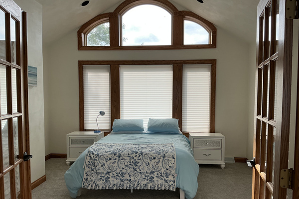 5th bedroom - one queen bed with attached full bathroom