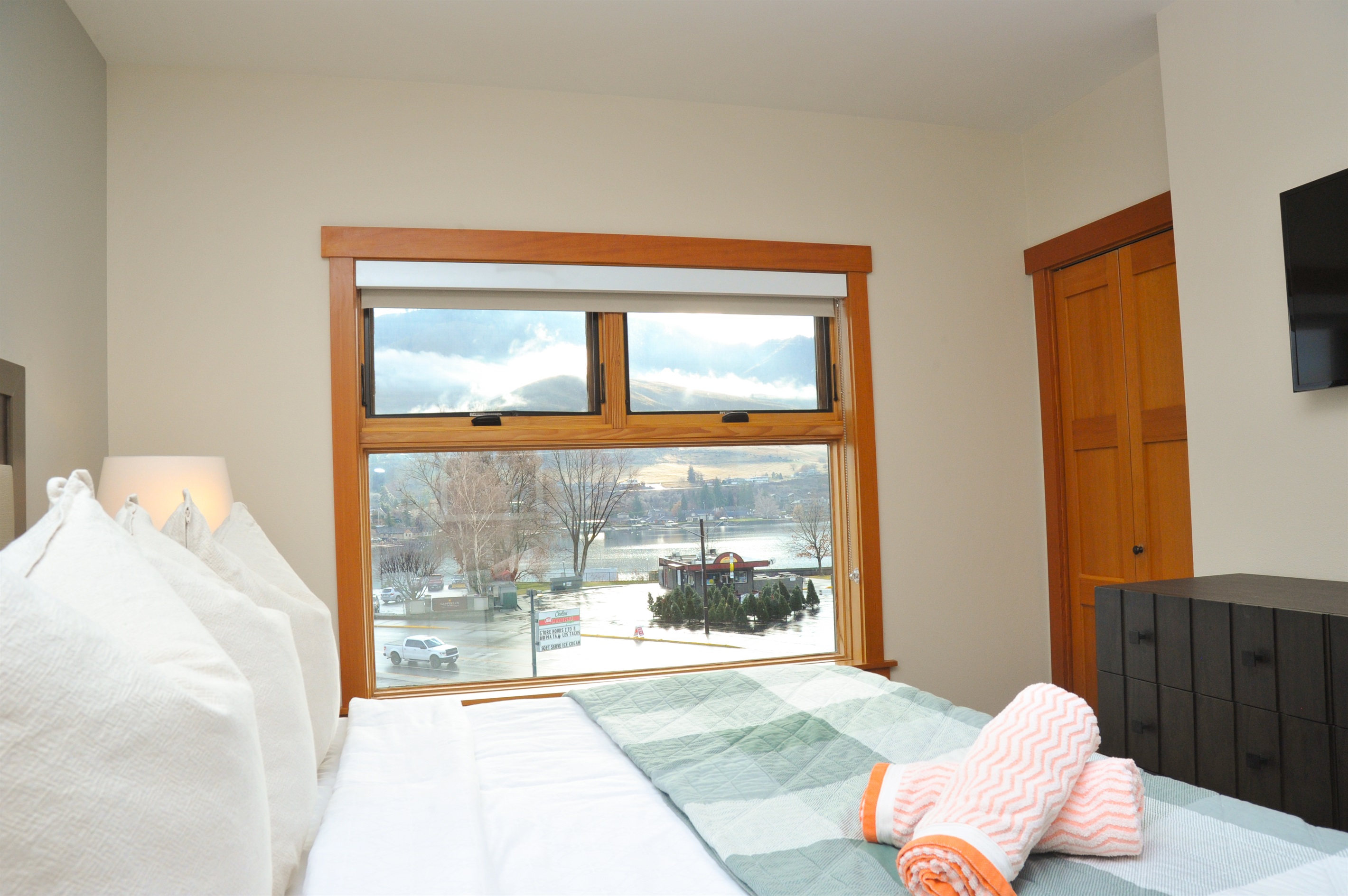 Bedroom #2 of 3: King bed, TV & lake views