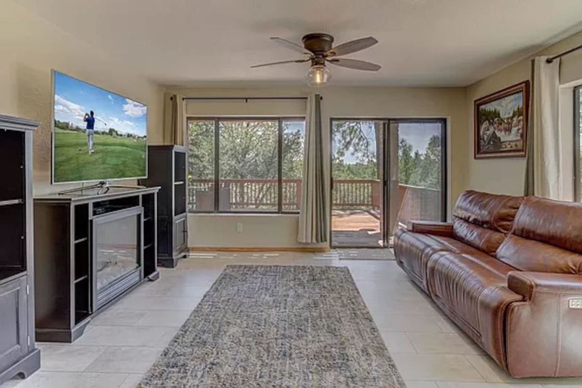 Pine Mountain Roost Retreat w/ Deck + Views — Pine Mountain Roost Retreat w/ Deck + Views, Pine, Arizona — photo 10