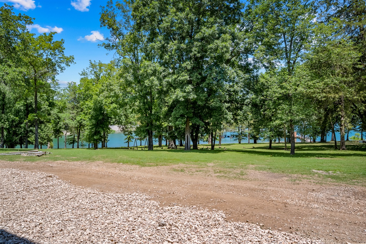Walk right out to the lake from your back porch