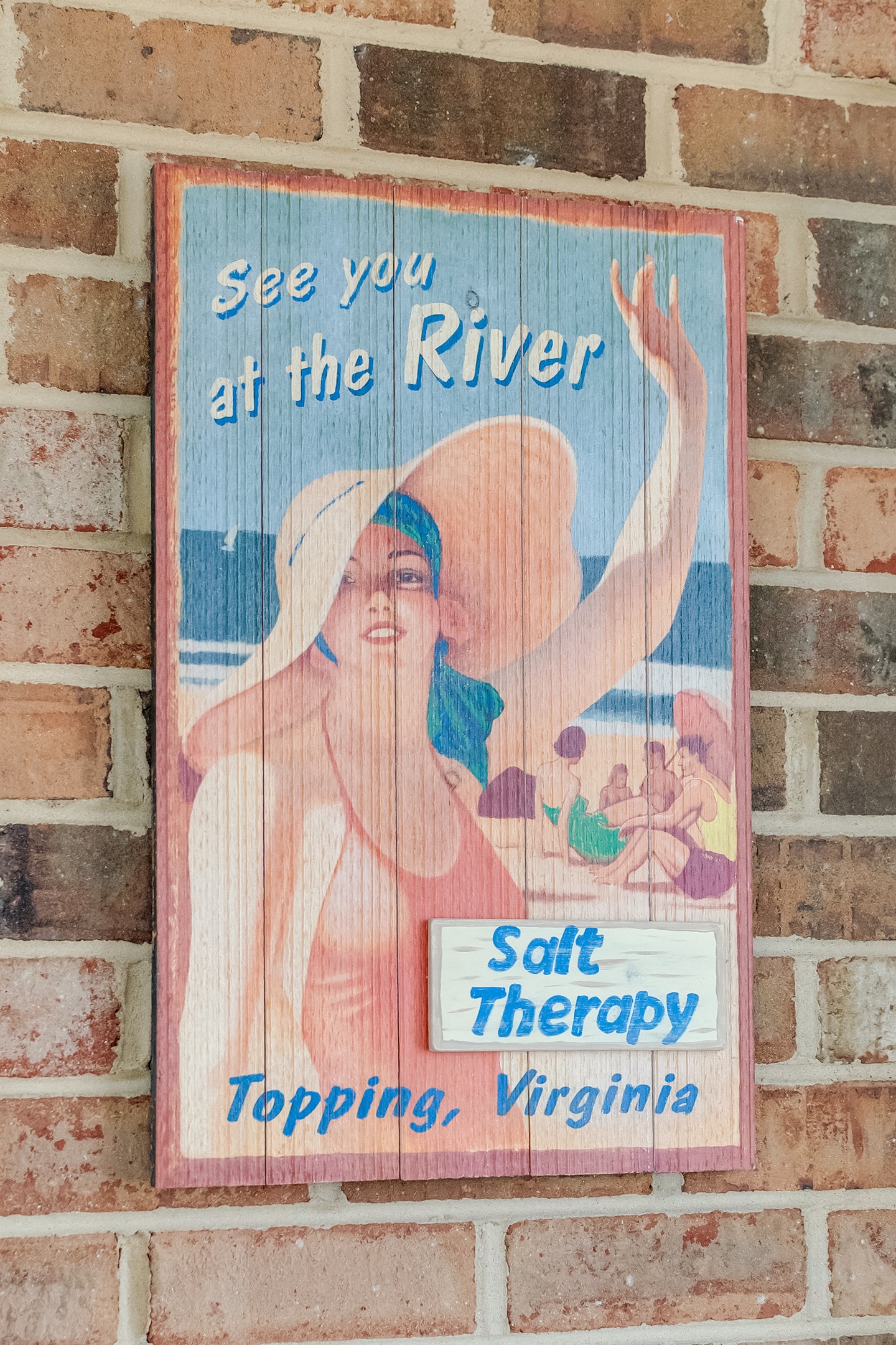 Charming Decor: Embrace river vibes with this vintage-inspired salt therapy sign!