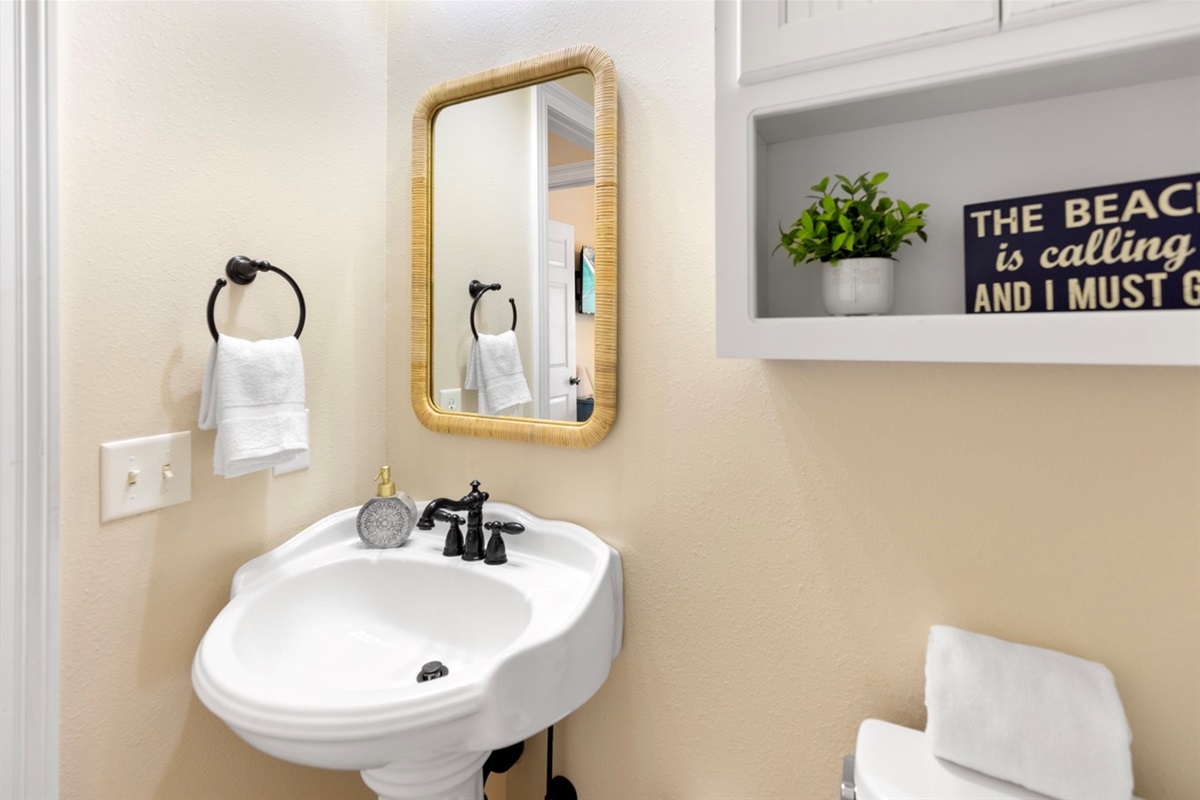 2nd Floor Bathroom (3rd Bathroom)