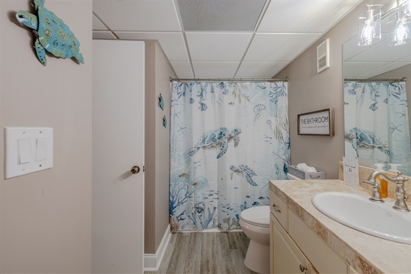 3rd bathroom with tub/shower combo