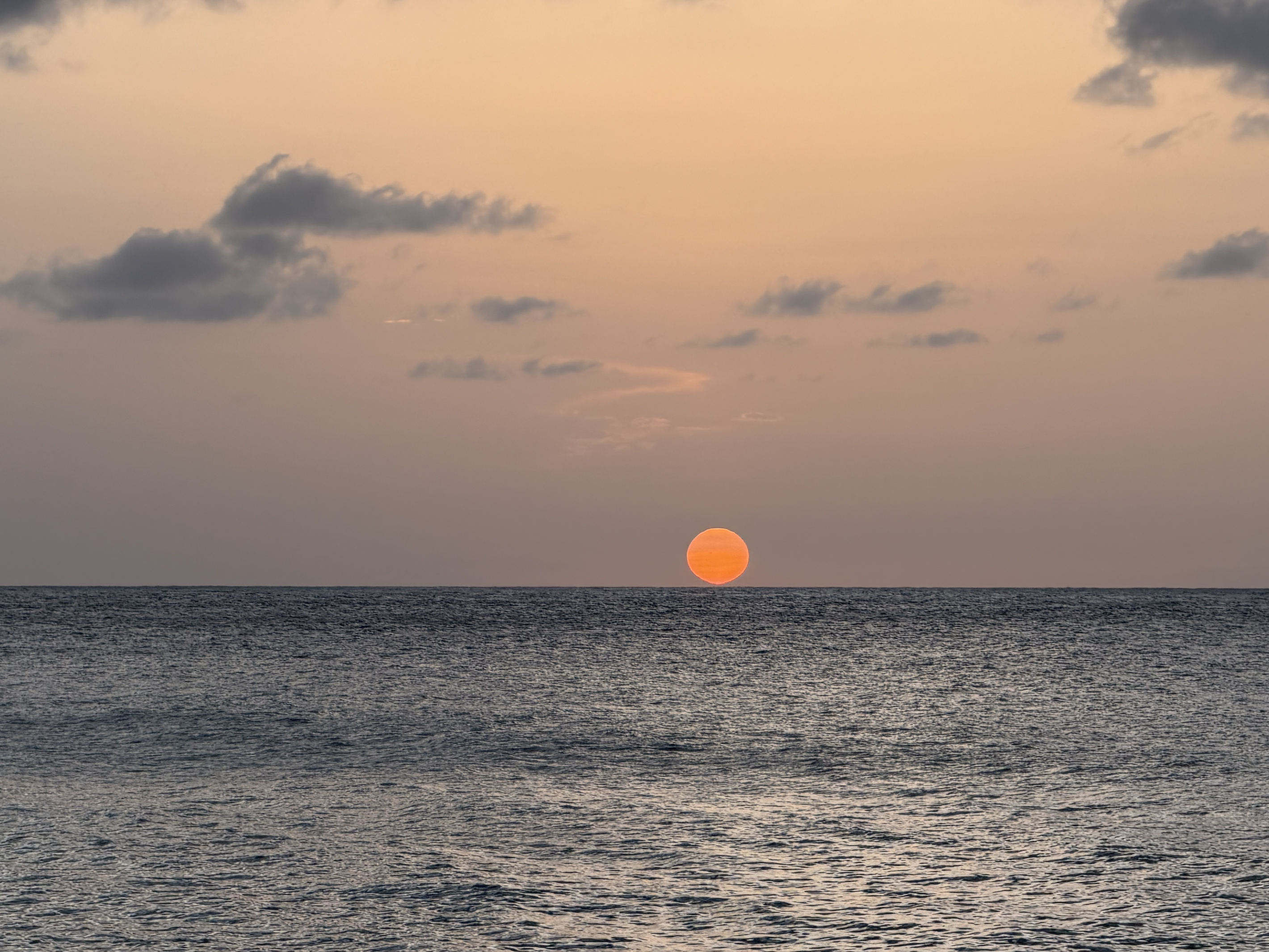 Spectacular sunset at Cane Bay. Green-flash sighting possible! 