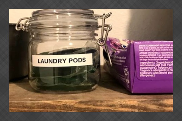 Starter pack of laundry pods provided.