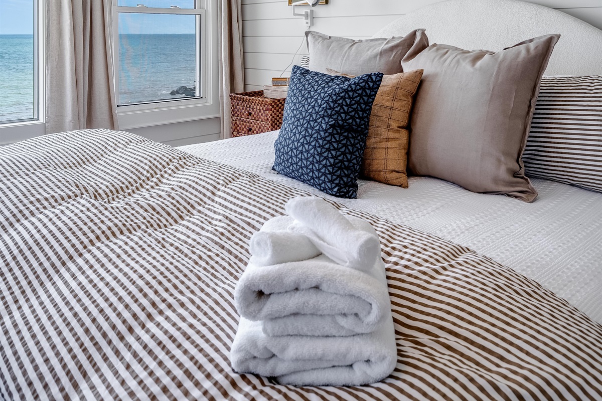 Master Bedroom with a King bed, and view's you can never miss.