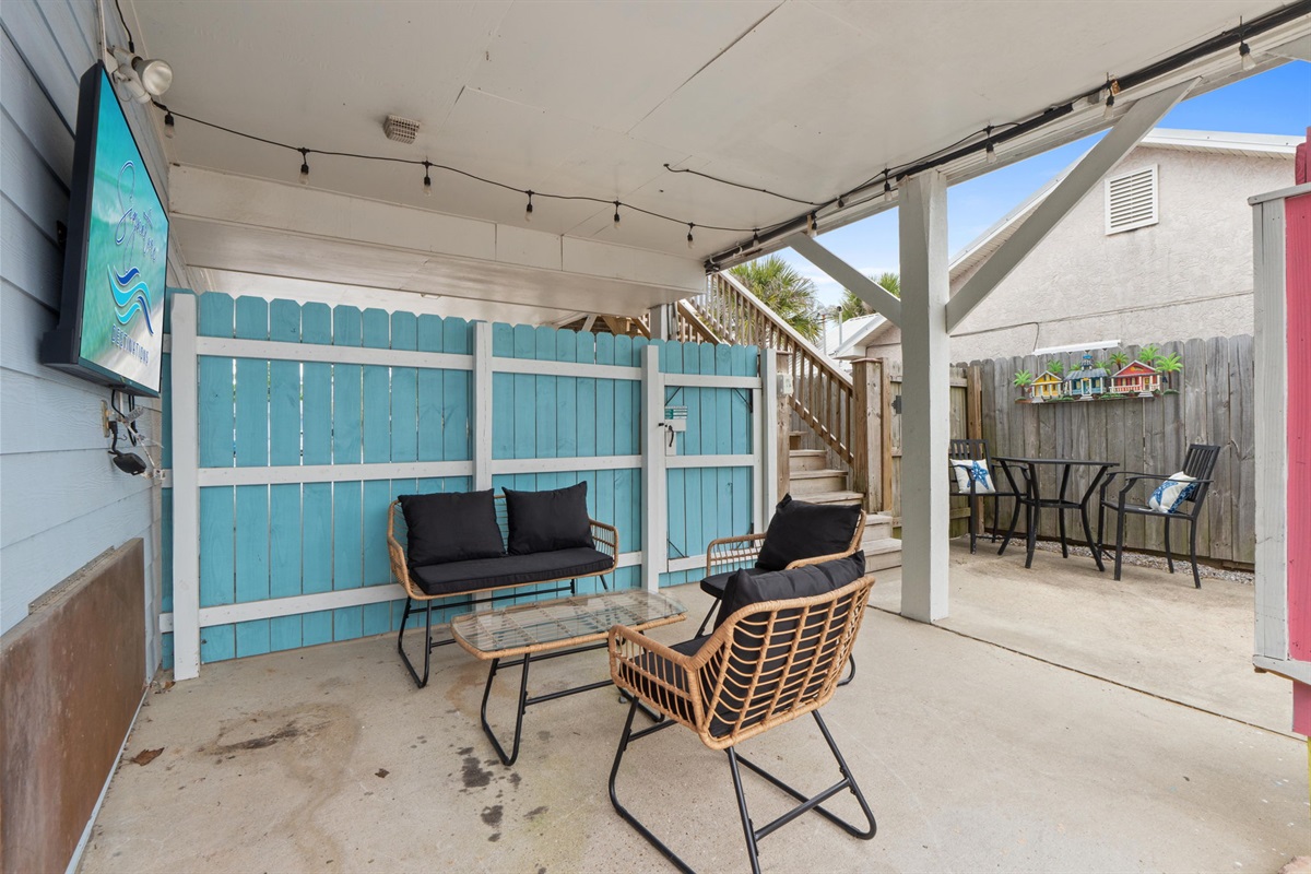 Outdoor Seating