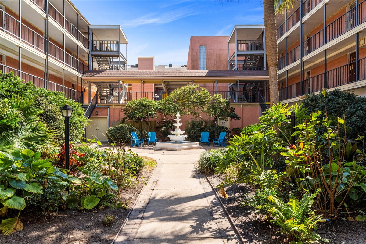a217a005371e4141b46c9d911f77f1f7 Large | Beachhouse | Texas | TX | Vacation Homes | Galveston | Crystal Beach | Kokomo | Breezy Days | Beachfront Elegance | Sunrise Serenity | Southern Sands Property Management, LLC