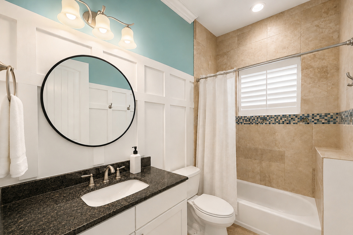 Full Bathroom Between the Family Bunk Room and the Pelican King Bedroom 