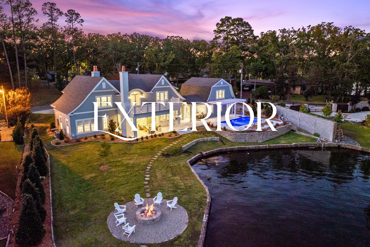 Aerial view of The Nantucket showcasing dock and pool.