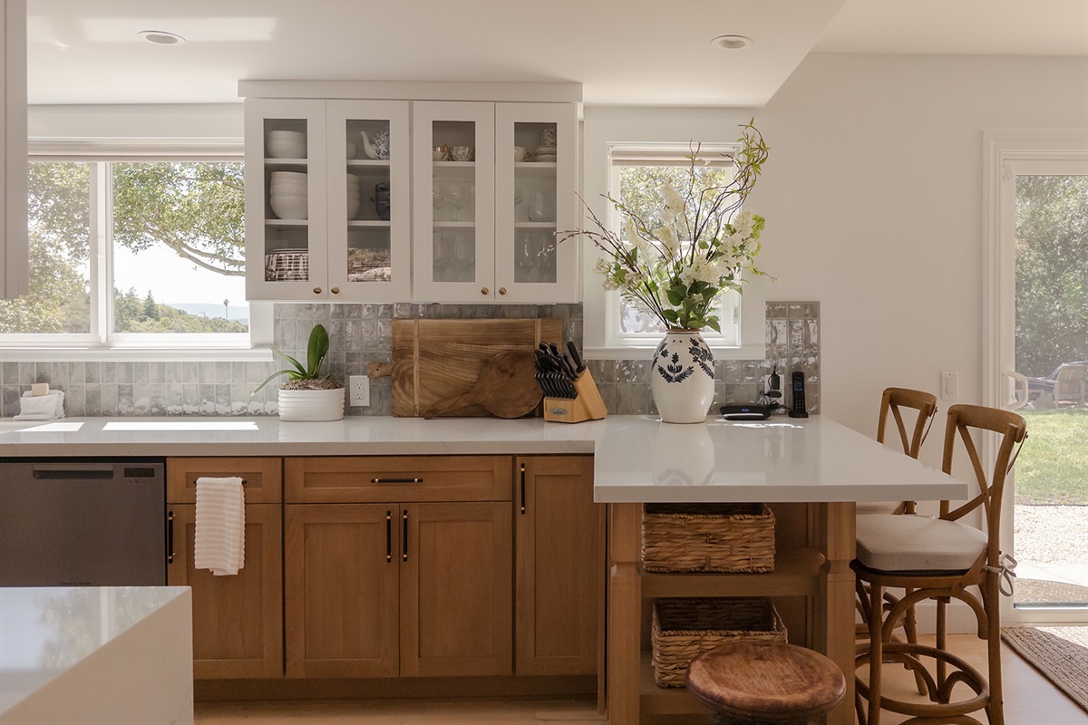 Additional Island Seating in the Chef's Kitchen