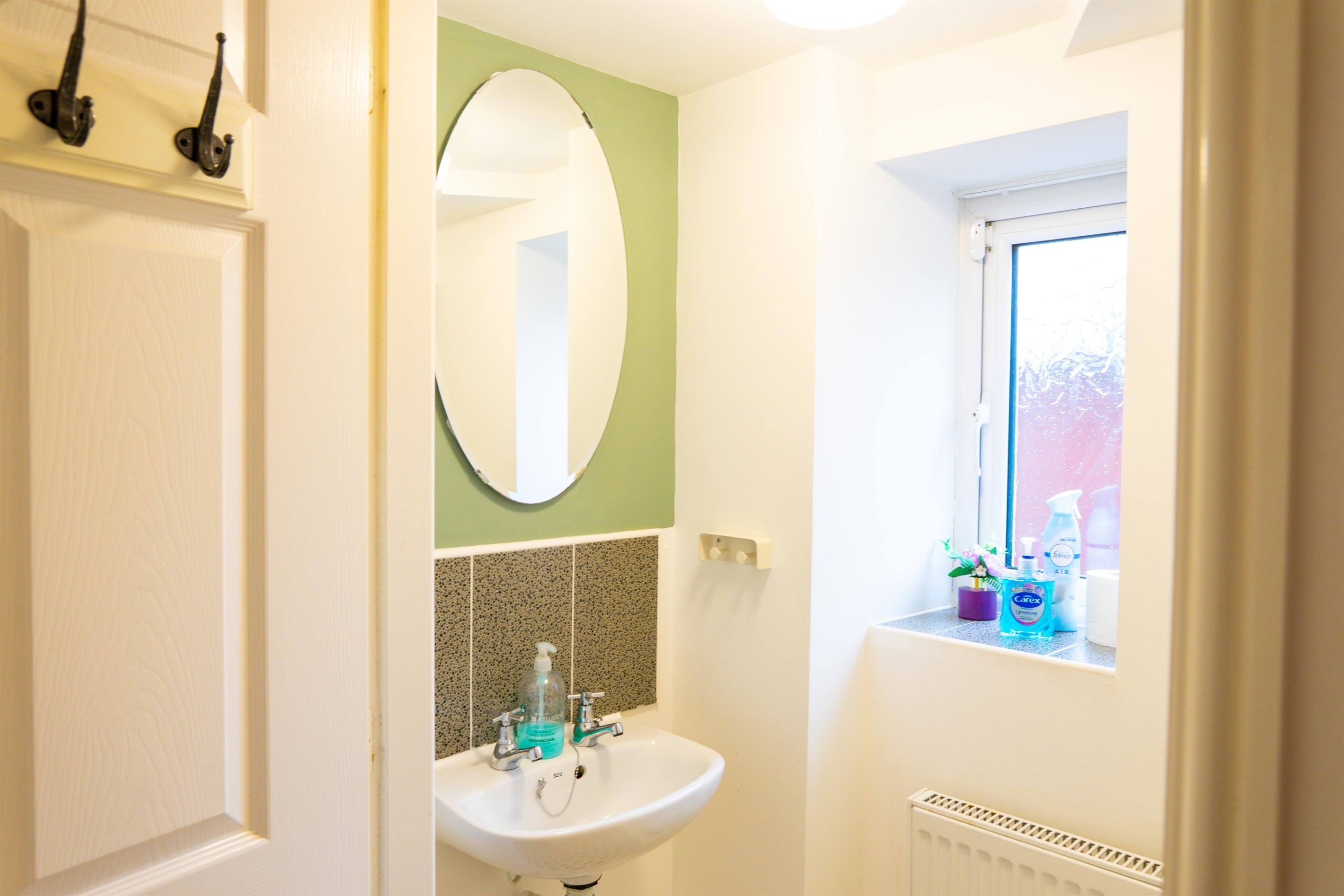 [Ensuite, Shower]
