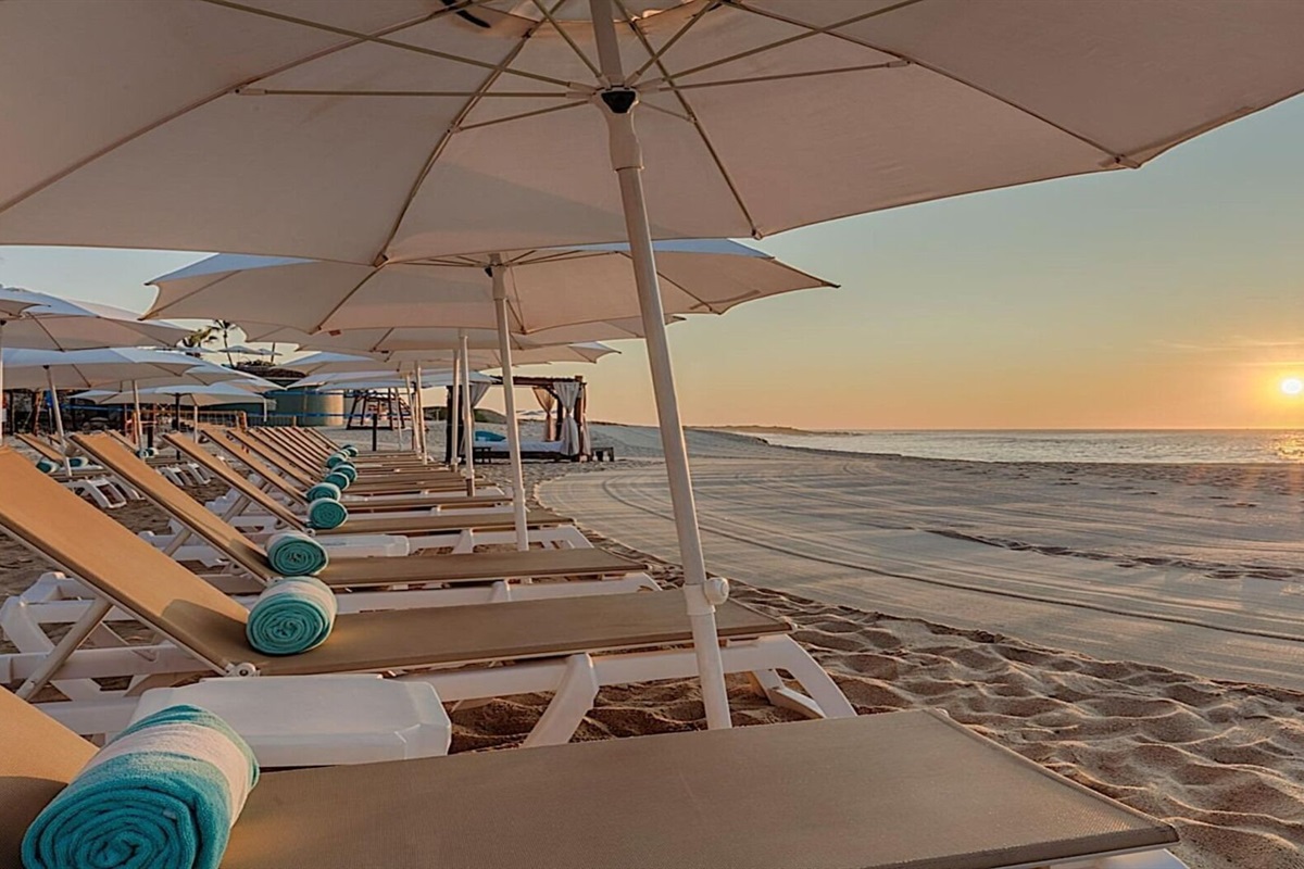 Pools and Beach at Hacienda Del Mar Cabo, Vacation Travel Exclusives