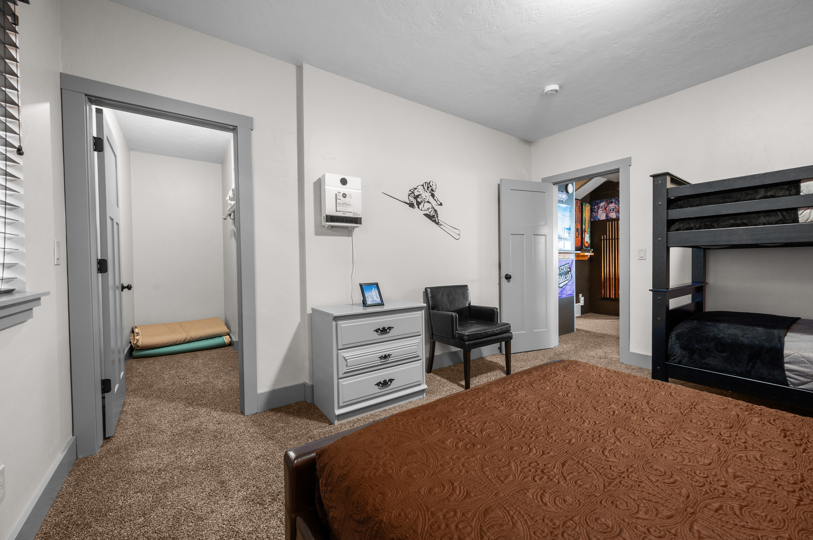 6 Bedroom Lower Level