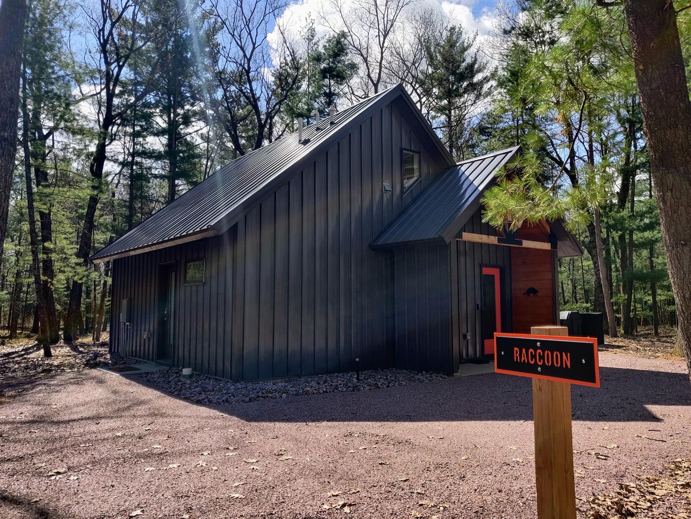 entrance and driveway