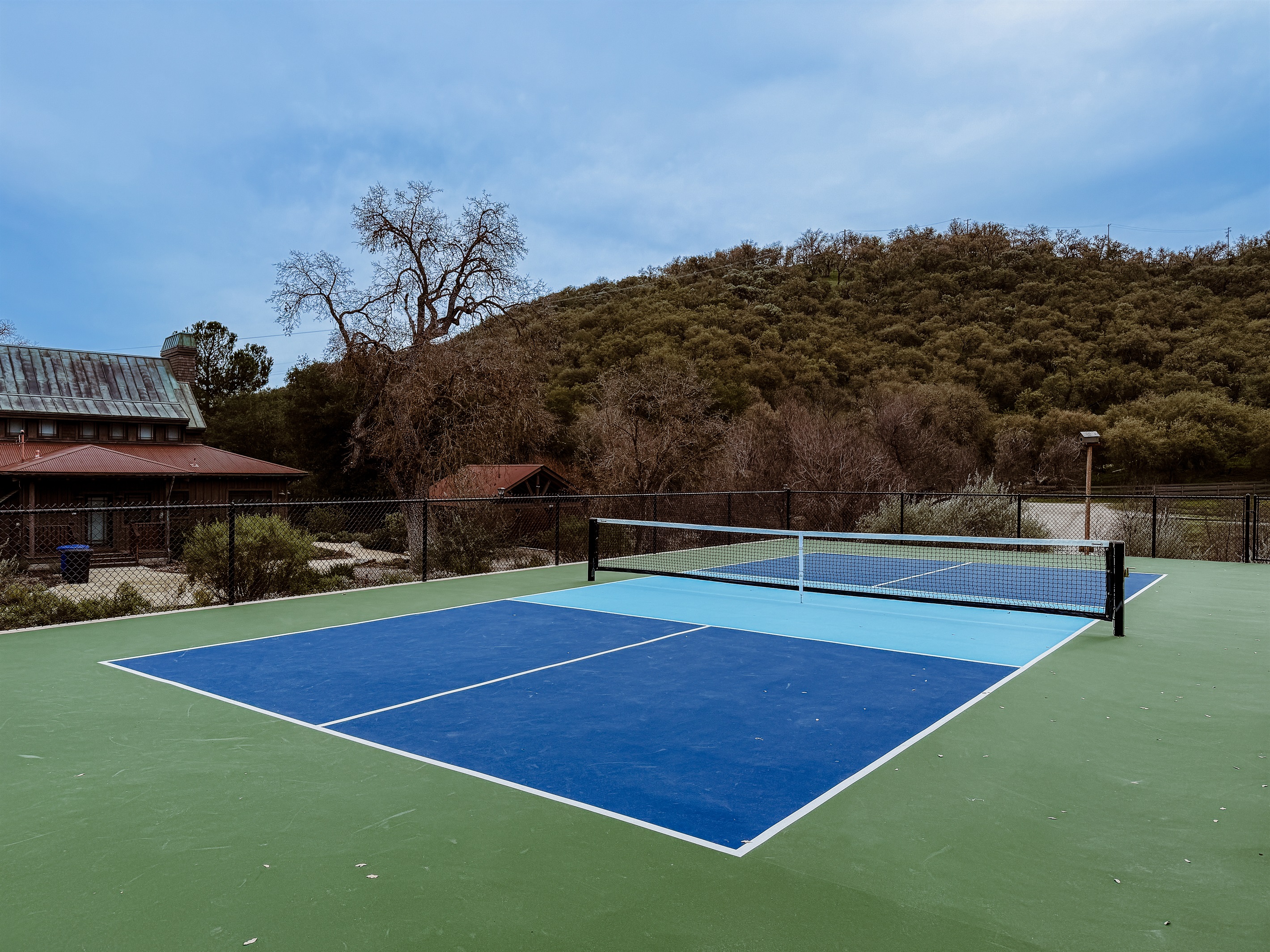 The private pickle ball court at Oaks & Madeira