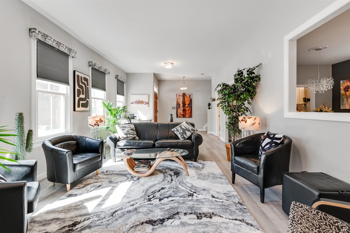 Living Room: Bright, stylish space with chic decor, perfect for relaxing after a day of exploring!