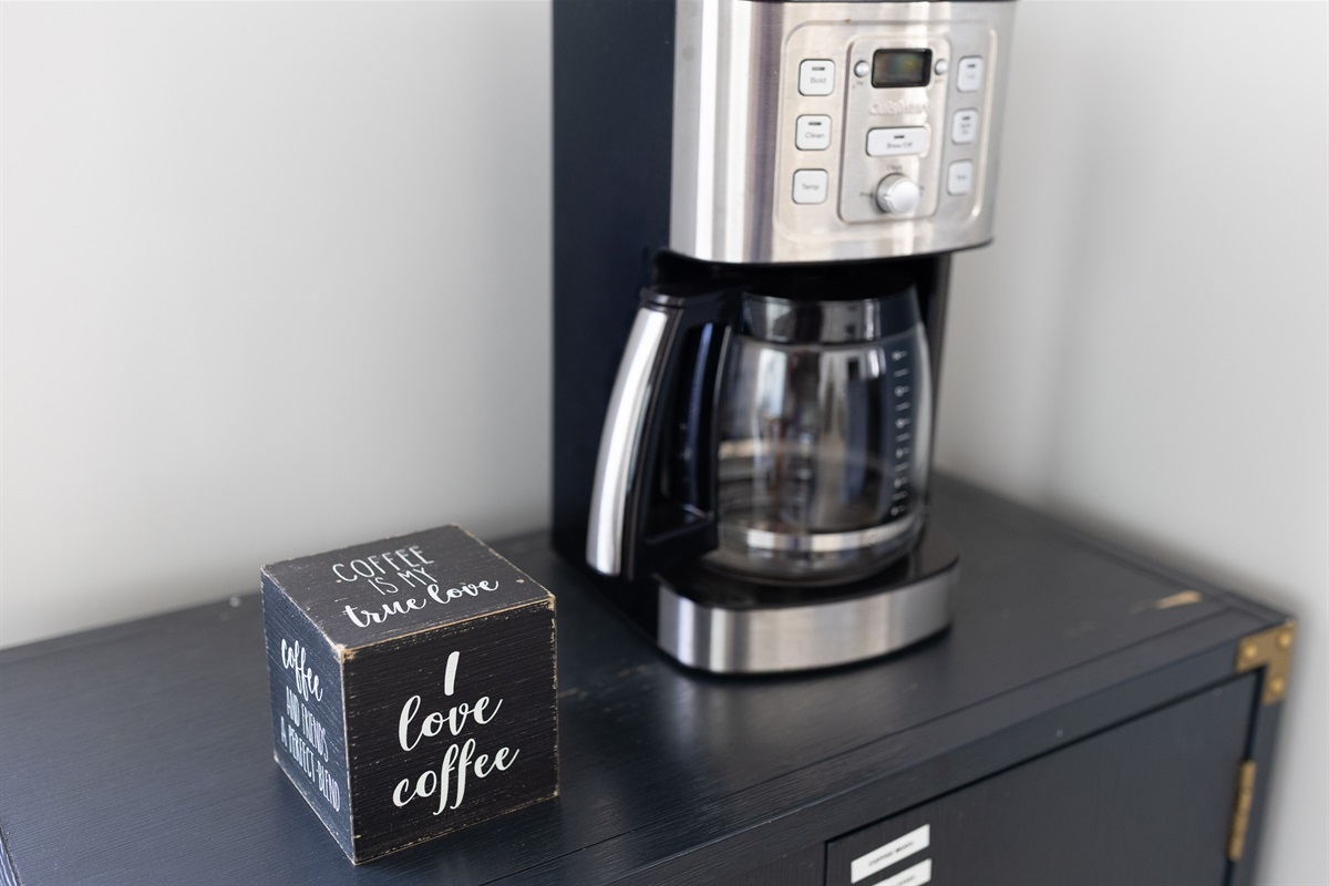 Coffee tastes better together.