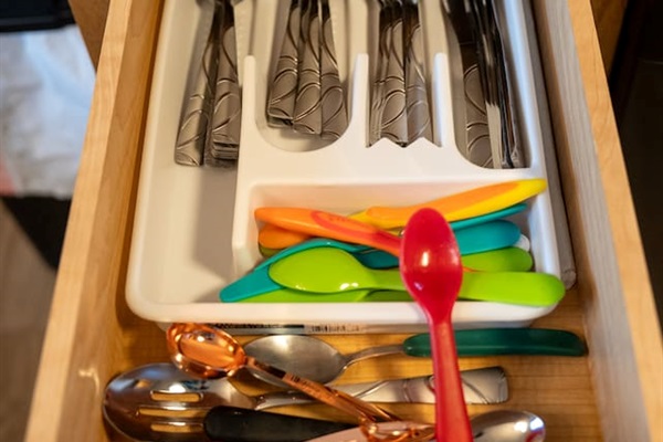 Kitchen utensils. 