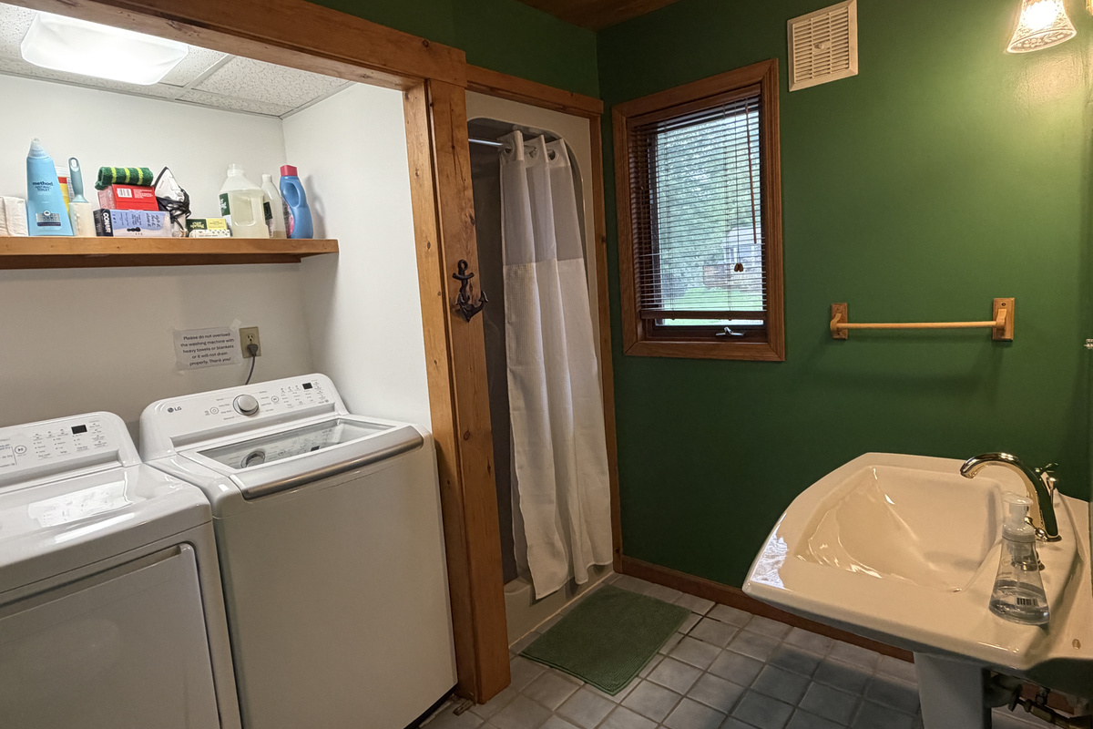 Camp Havon 1st floor bathroom conveniently located adjacent to the living room and main entry area.