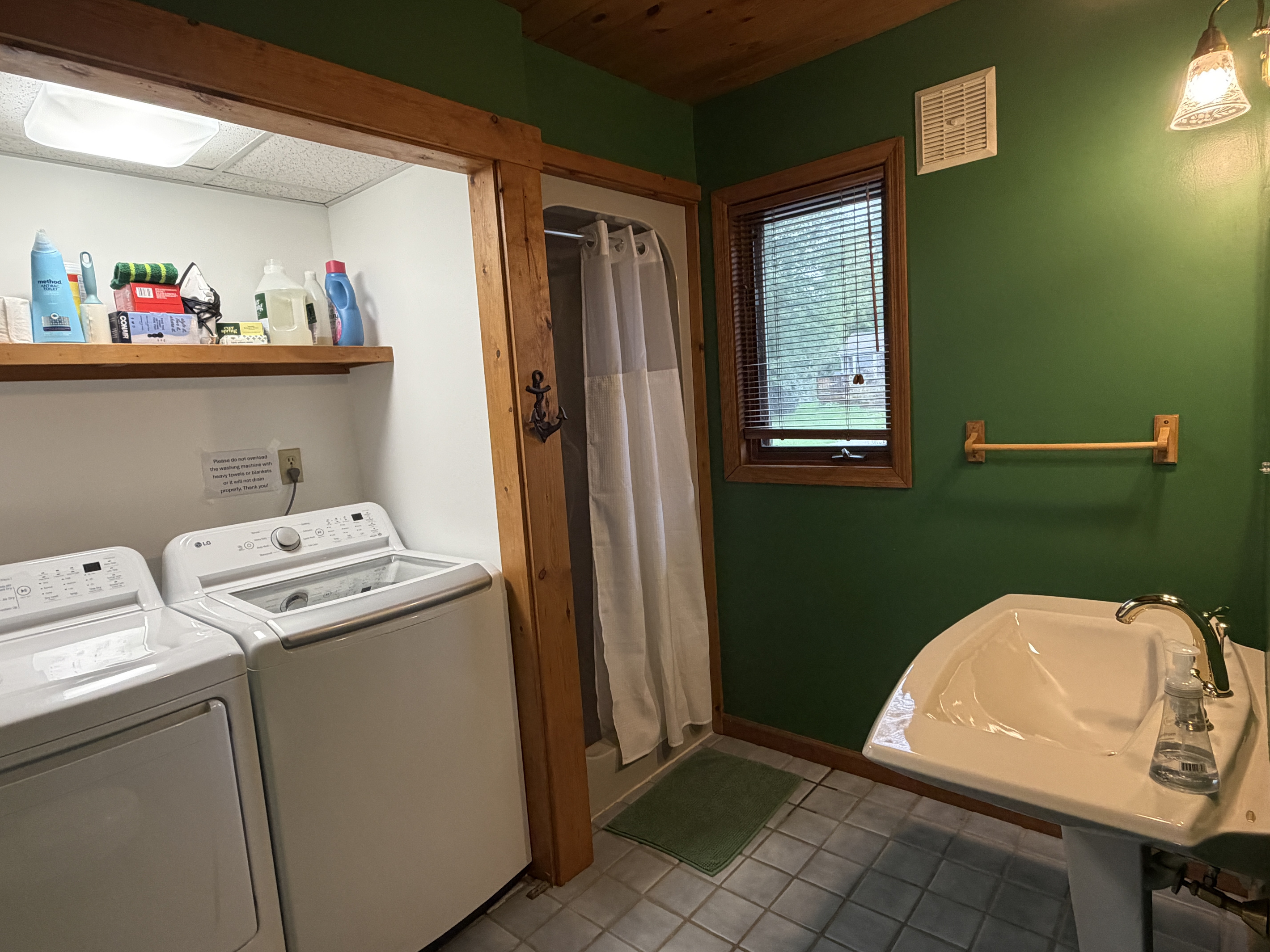 Camp Havon 1st floor bathroom conveniently located adjacent to the living room and main entry area.