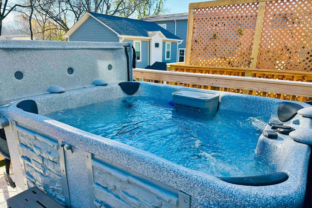 Hot tub with room for four on the terrace