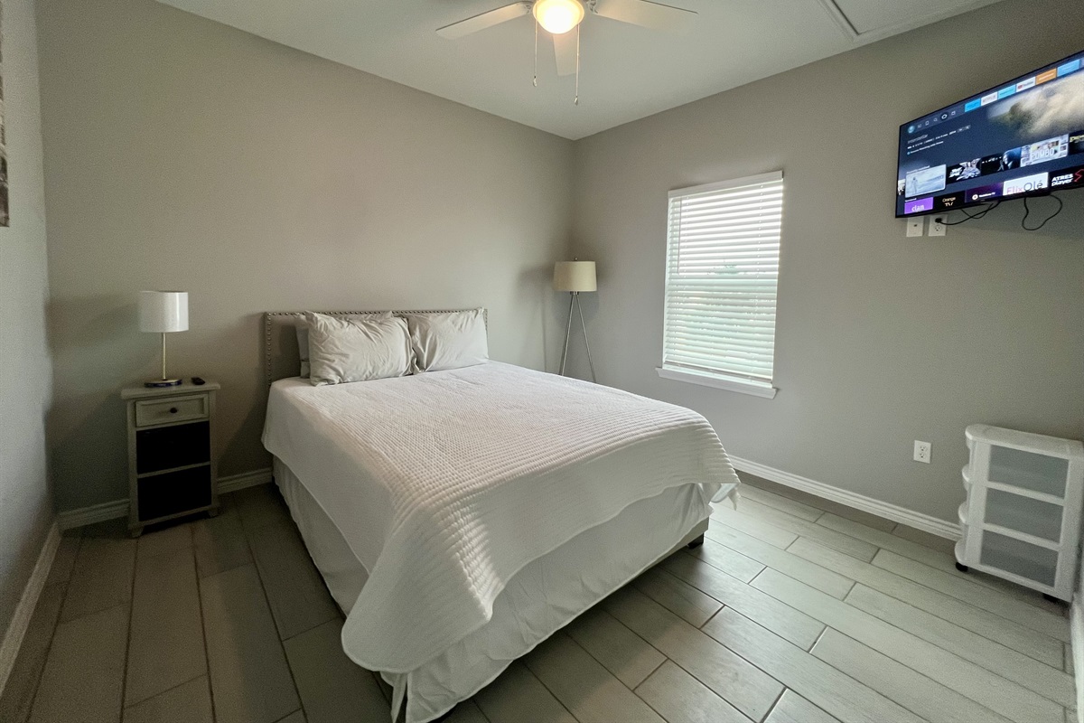 Third Bedroom - Upstairs