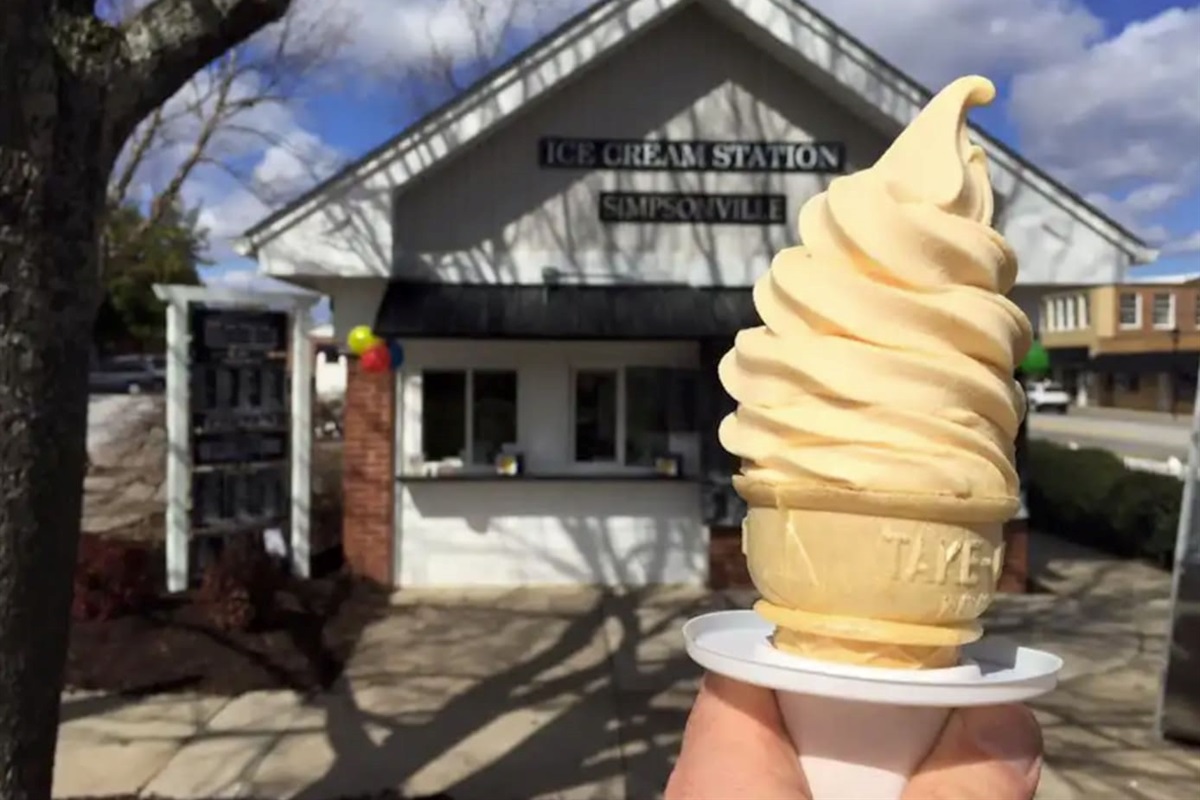 Ice Cream Station, our favorite dessert spot in Simpsonville!