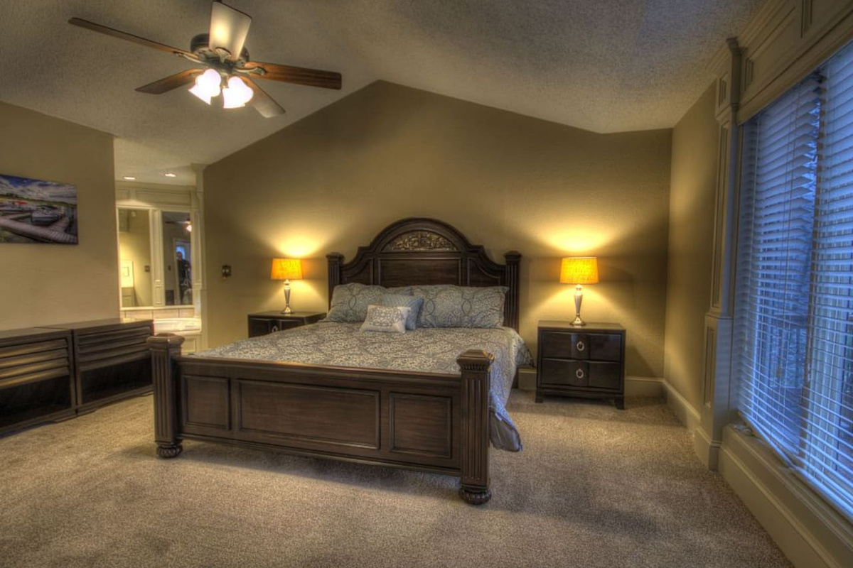 Master bedroom, upper level