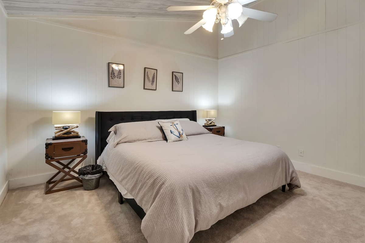 Upstairs, king bed, patio over front yard