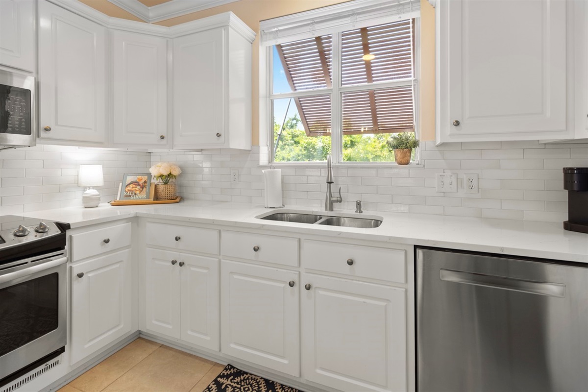 Kitchen (2nd Floor)