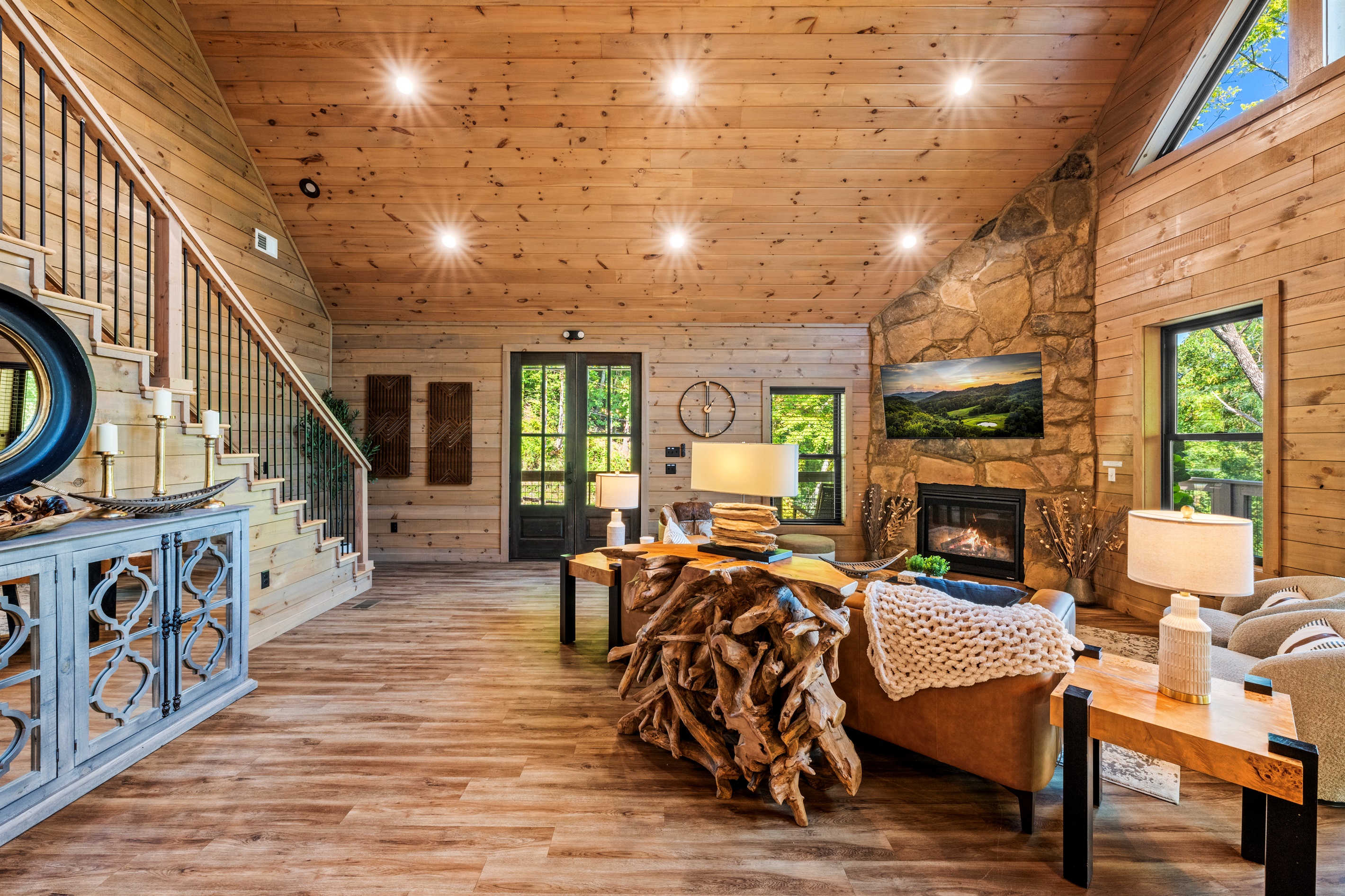 🌿 Modern mountain vibes meet cozy cabin feels. That raw wood console? Instagram can’t handle it. This is your “cabin goals” moment.