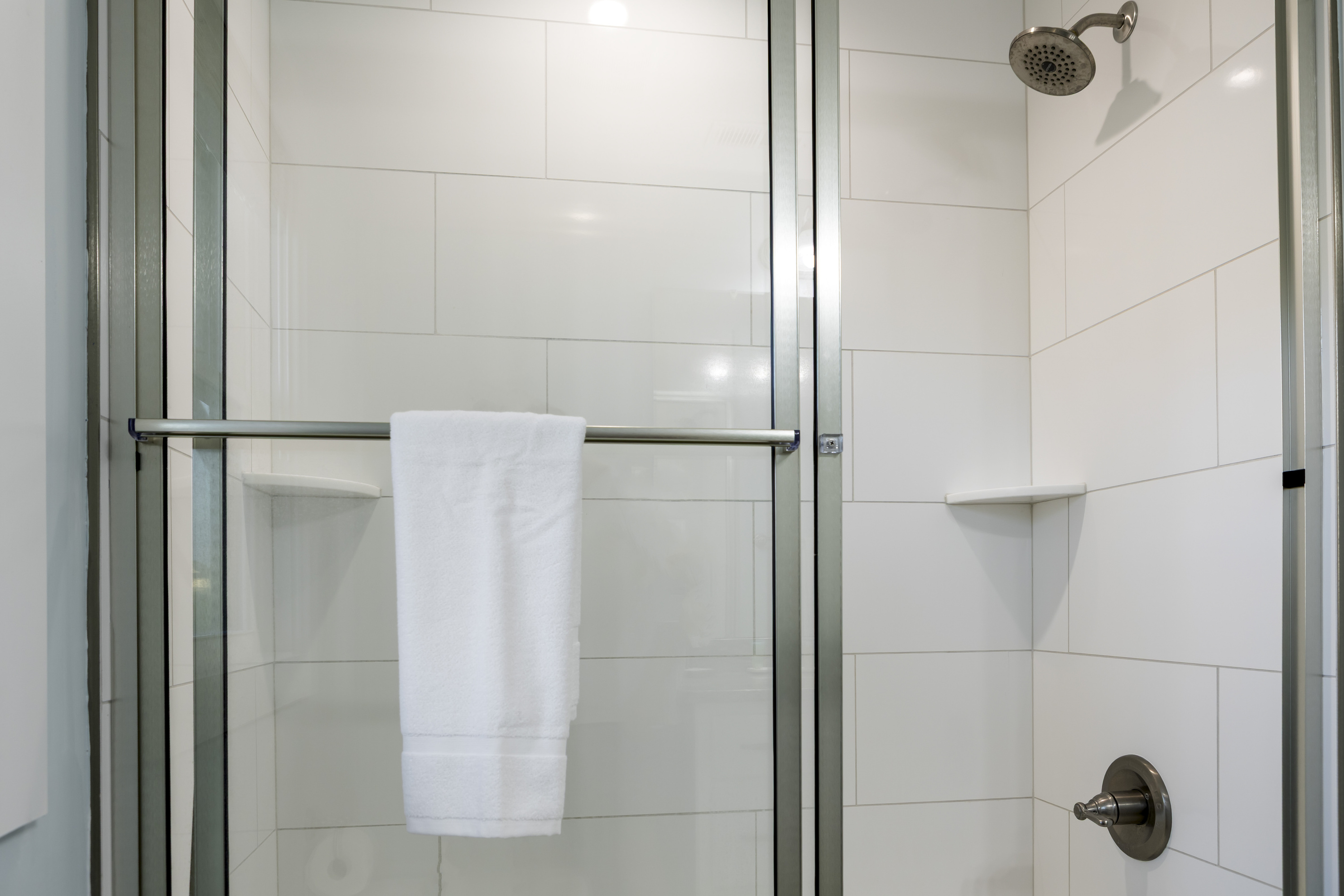 Bath linens provided