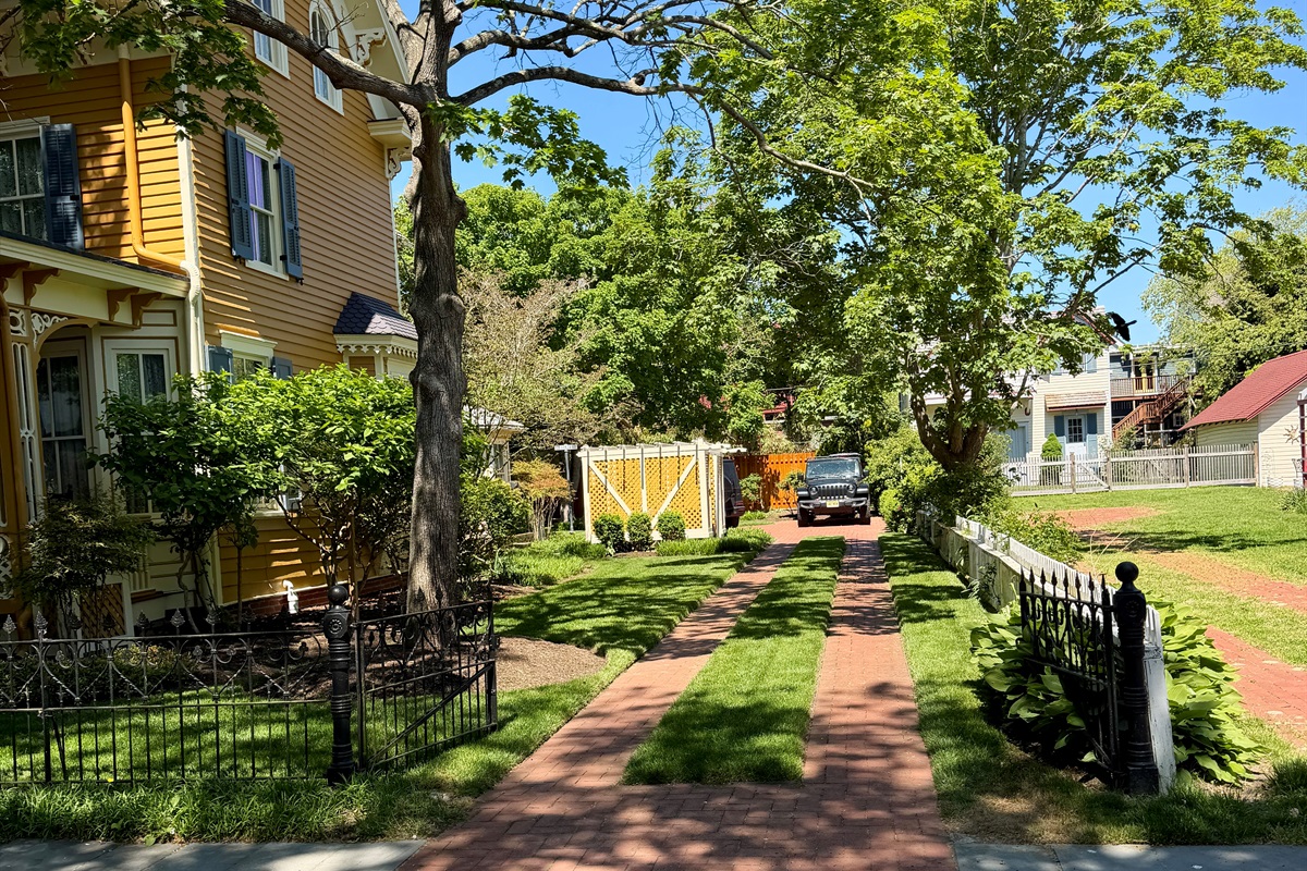 parking for multiple cars is a rare amenity in Cape May
