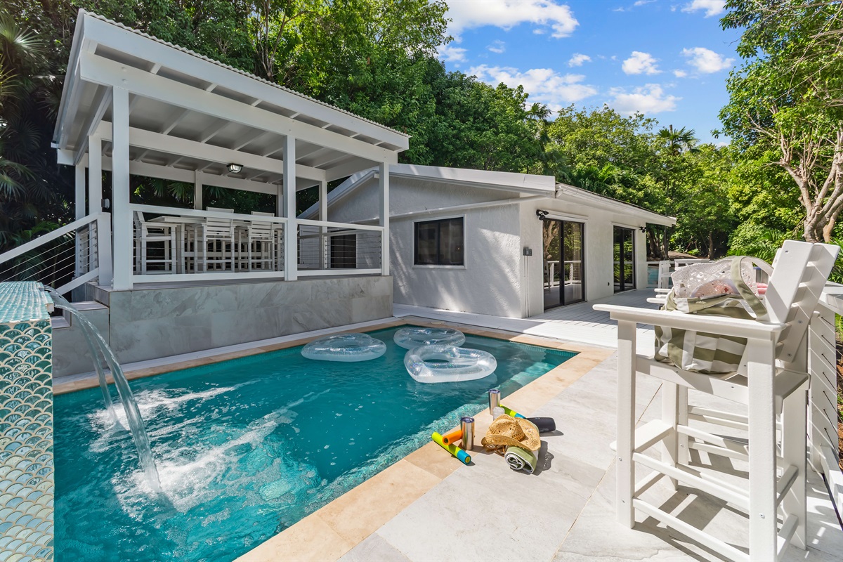 Can you imagine a pool right here at the house with the whole family!?