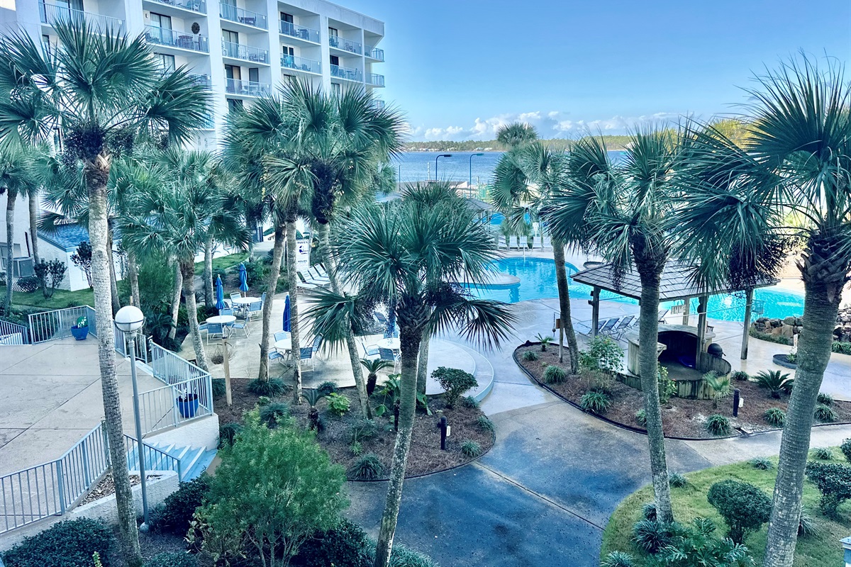 Lots of seating at the pool area!  And a nice hot tub!
