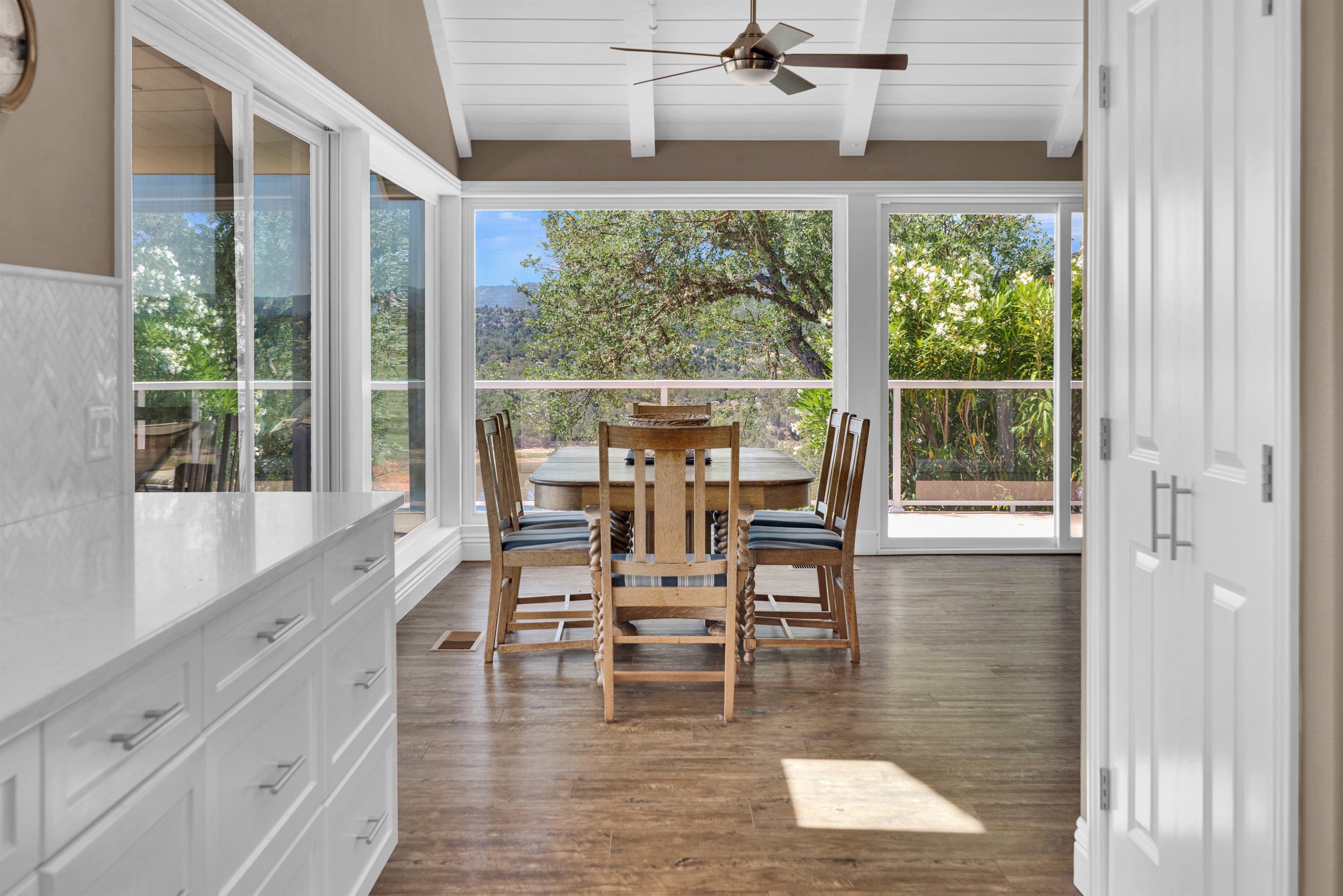 Dine with views of the lake and mountains in your sights.