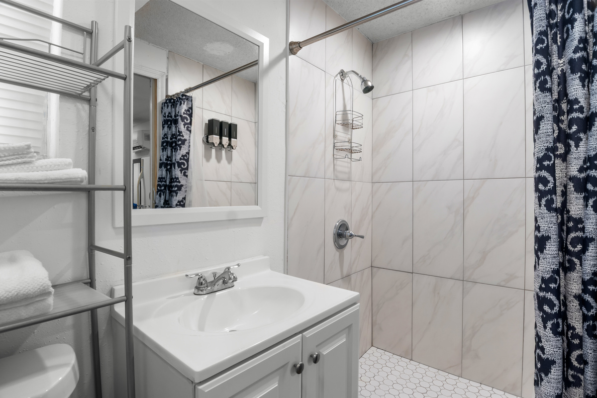 Walk in shower.