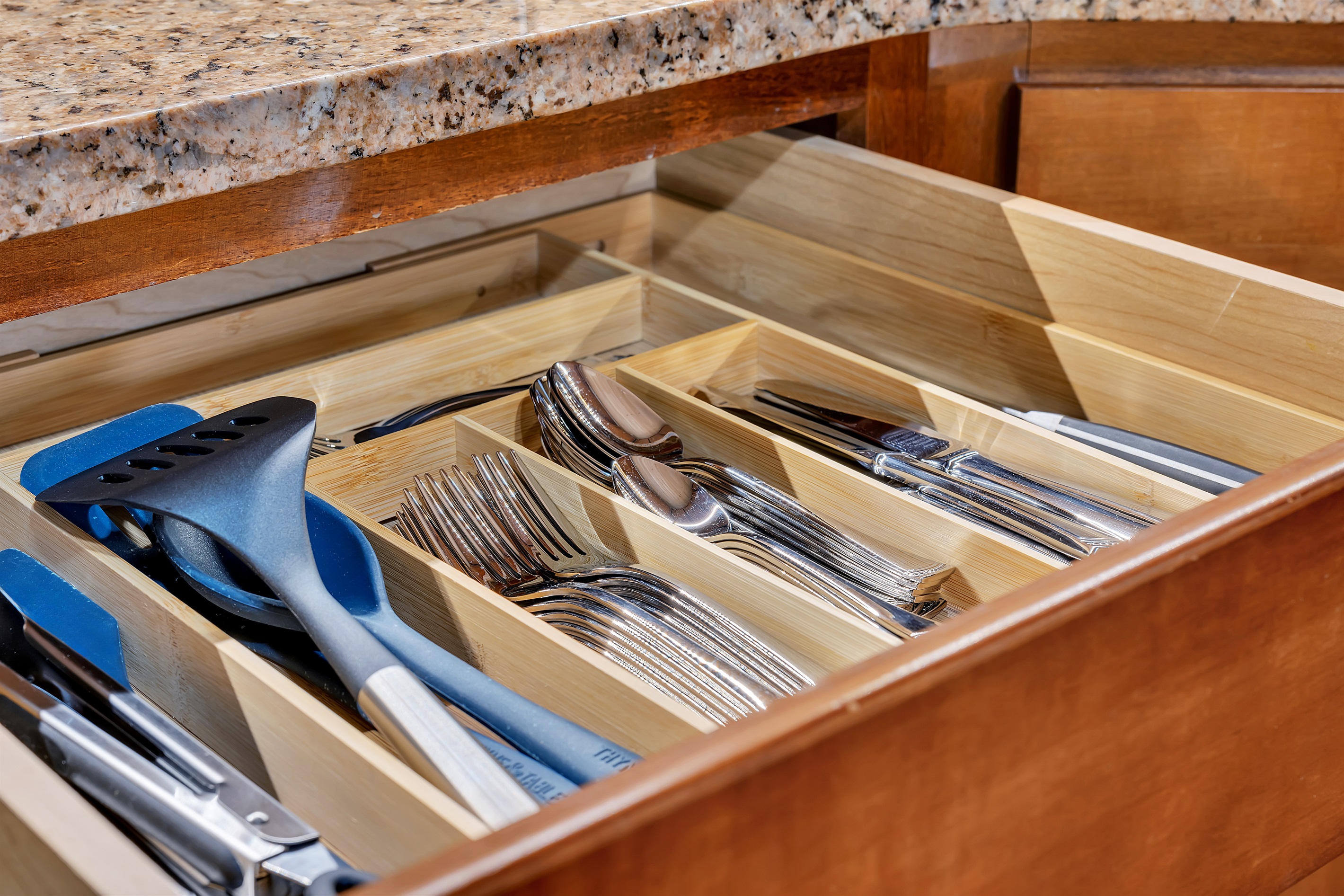 Fully Stocked Utensils