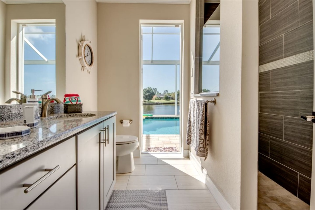 Villa Blissful Bay - 2nd Guest Bathroom