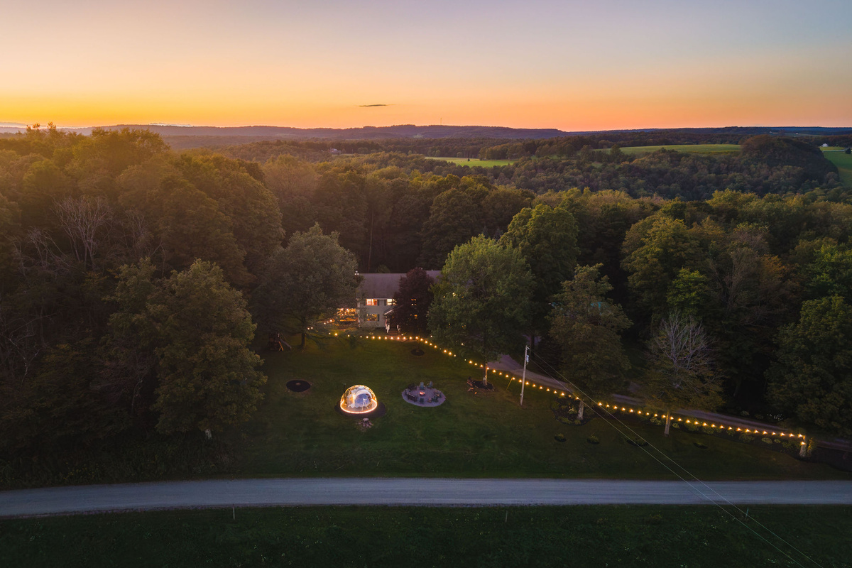 🌆 Twilight over the property. Cherry Springs State Park is 15 minutes away.