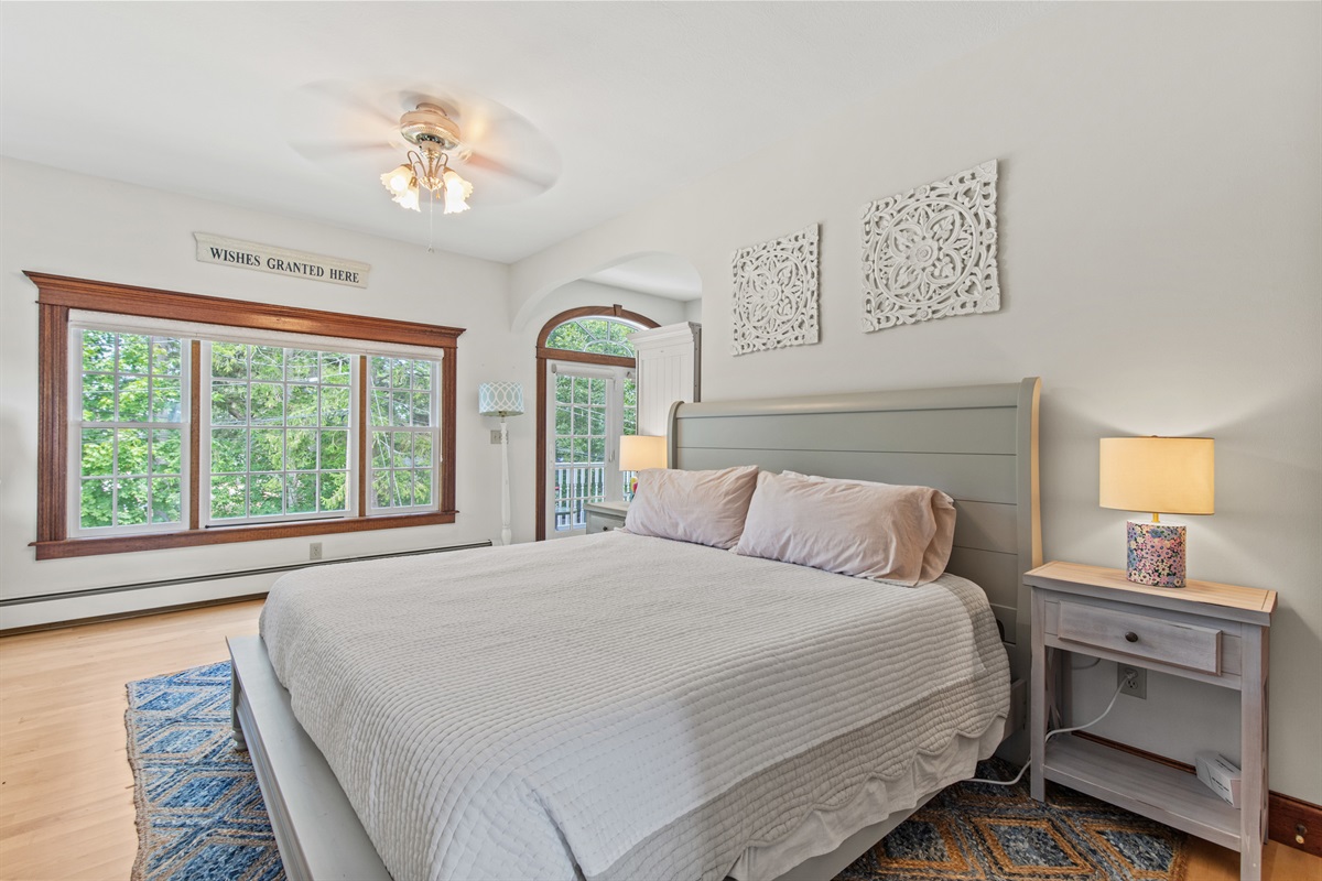 Large primary king bedroom