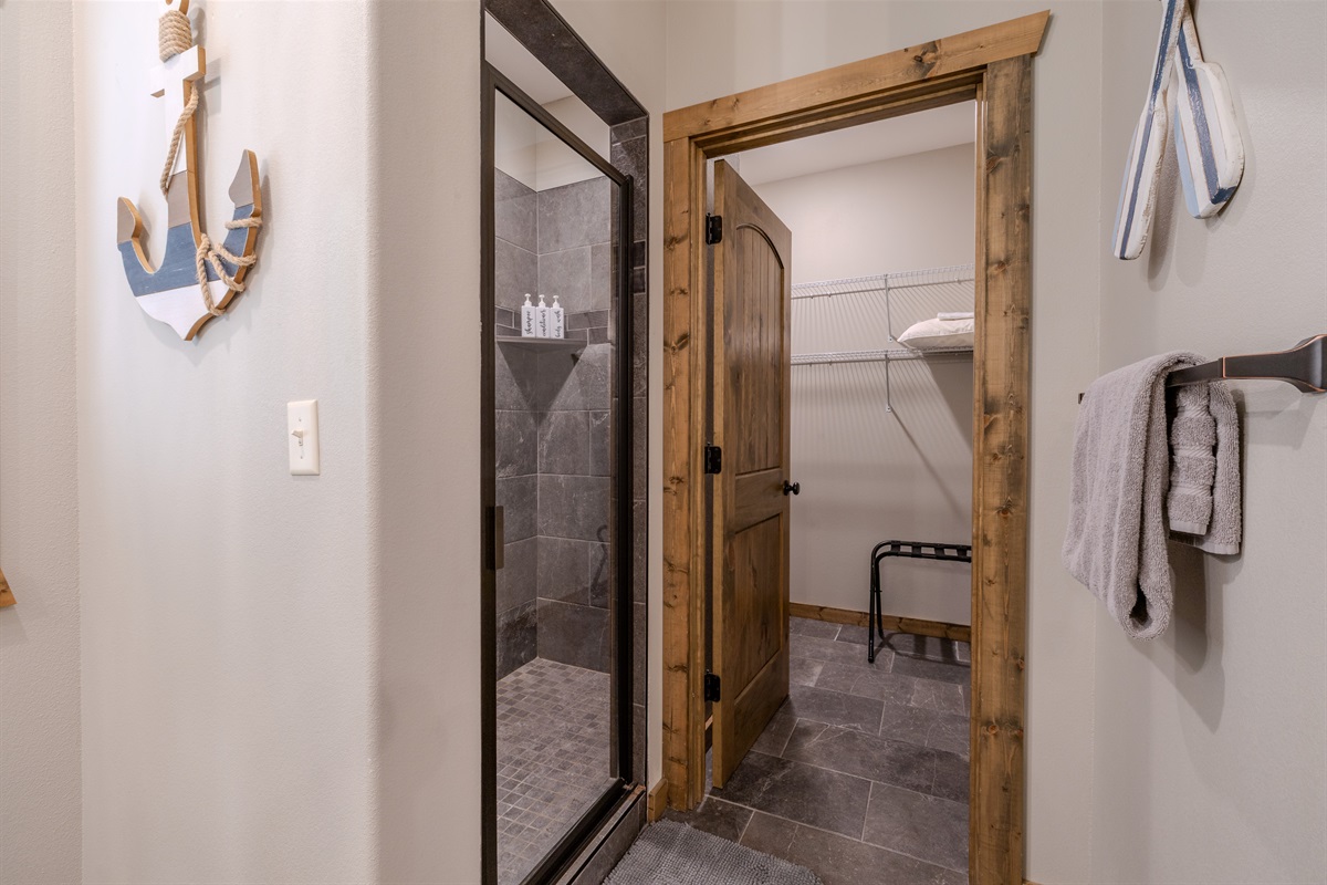 Walk-in tile shower bathroom